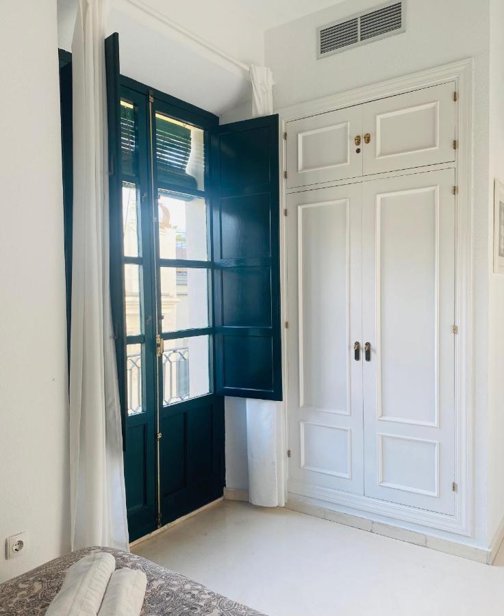 Apartamento Alvarez Quintero - Catedral Sewilla Zewnętrze zdjęcie